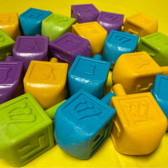 Lot of 20 Dreidels Colorful 2”h x 1”w Hanukkah Chanukah Jewish Fun Tops! - Picture 3 of 3